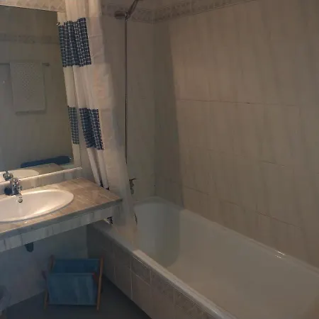Apartment Duquesa Port, Beautiful 3 Bedrooms Apartment, Ideal For Families And Golfers, Md Manilva